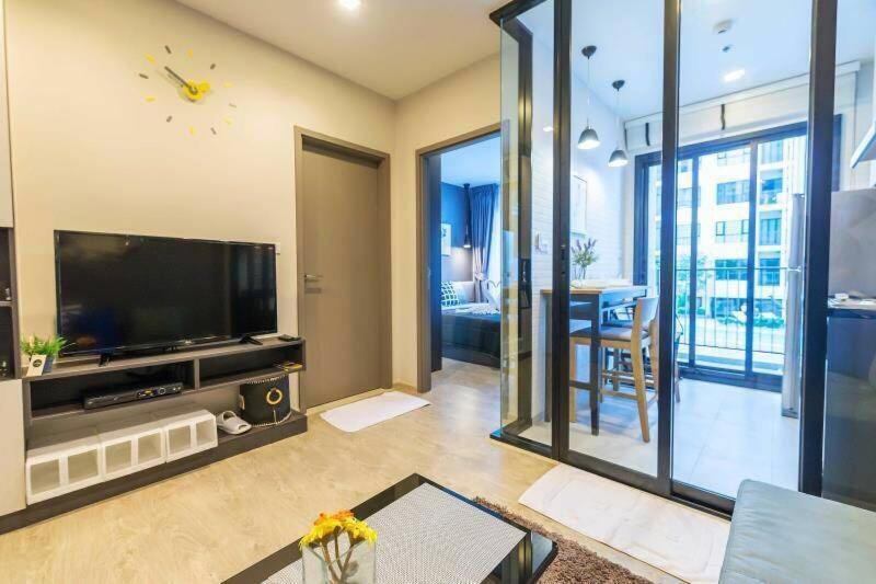 The Base Central Pattaya Seaview Екстериор снимка