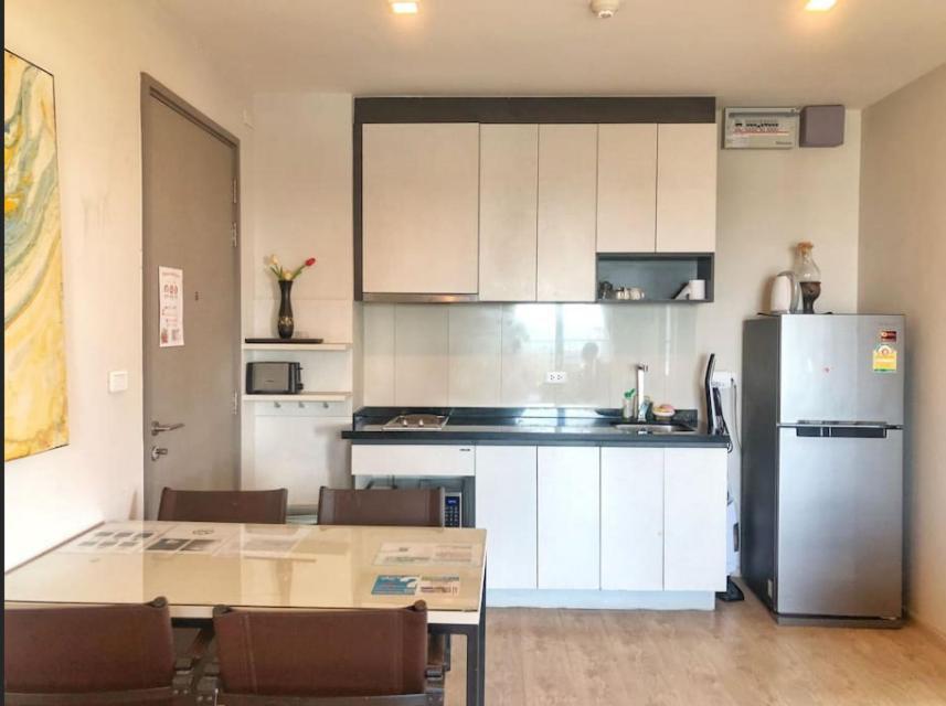 The Base Central Pattaya Seaview Екстериор снимка