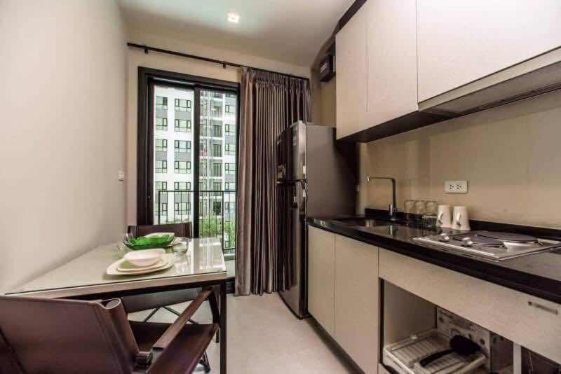 The Base Central Pattaya Seaview Екстериор снимка