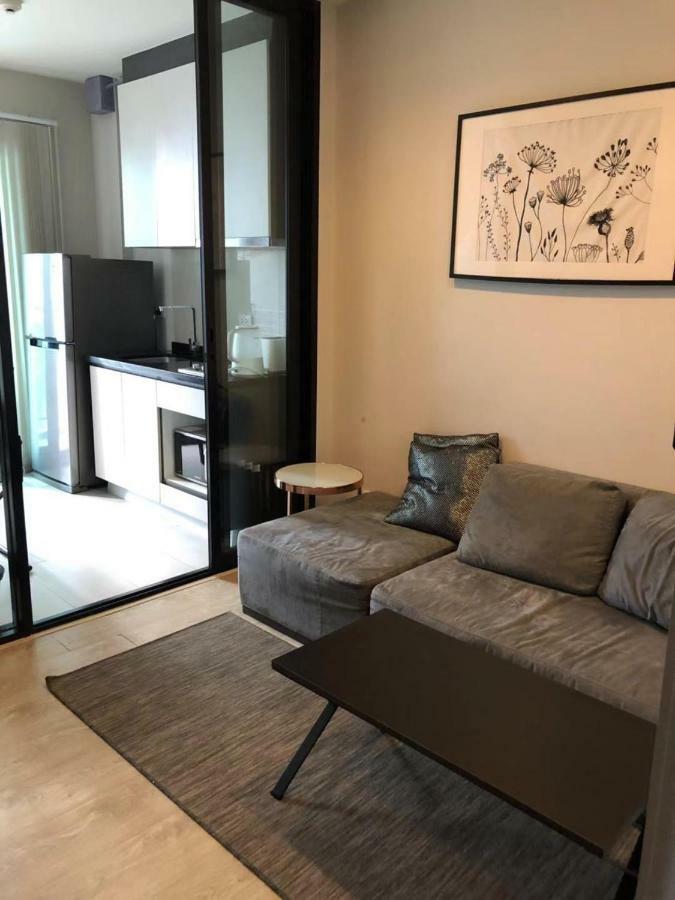 The Base Central Pattaya Seaview Екстериор снимка