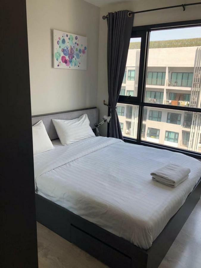 The Base Central Pattaya Seaview Екстериор снимка