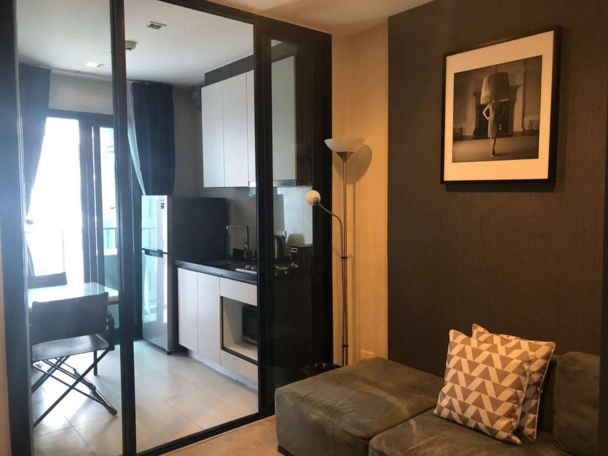 The Base Central Pattaya Seaview Екстериор снимка