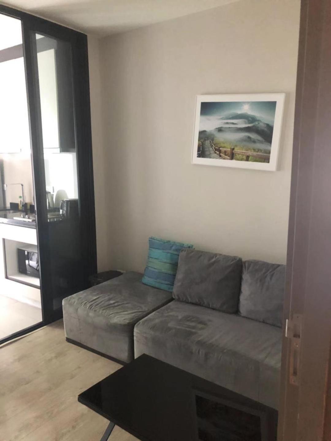 The Base Central Pattaya Seaview Екстериор снимка