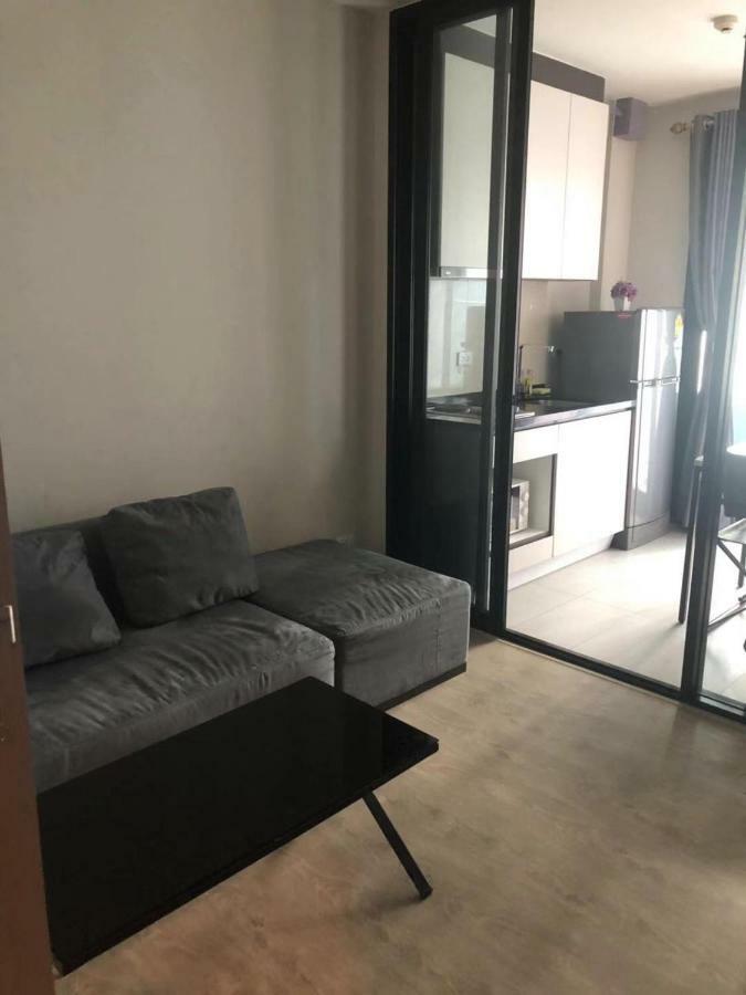 The Base Central Pattaya Seaview Екстериор снимка